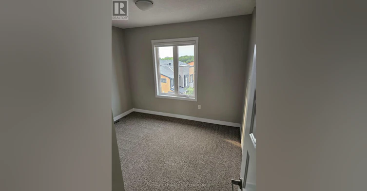 929 Sarnia Road, London, ON, N6H 0J7 - 4
