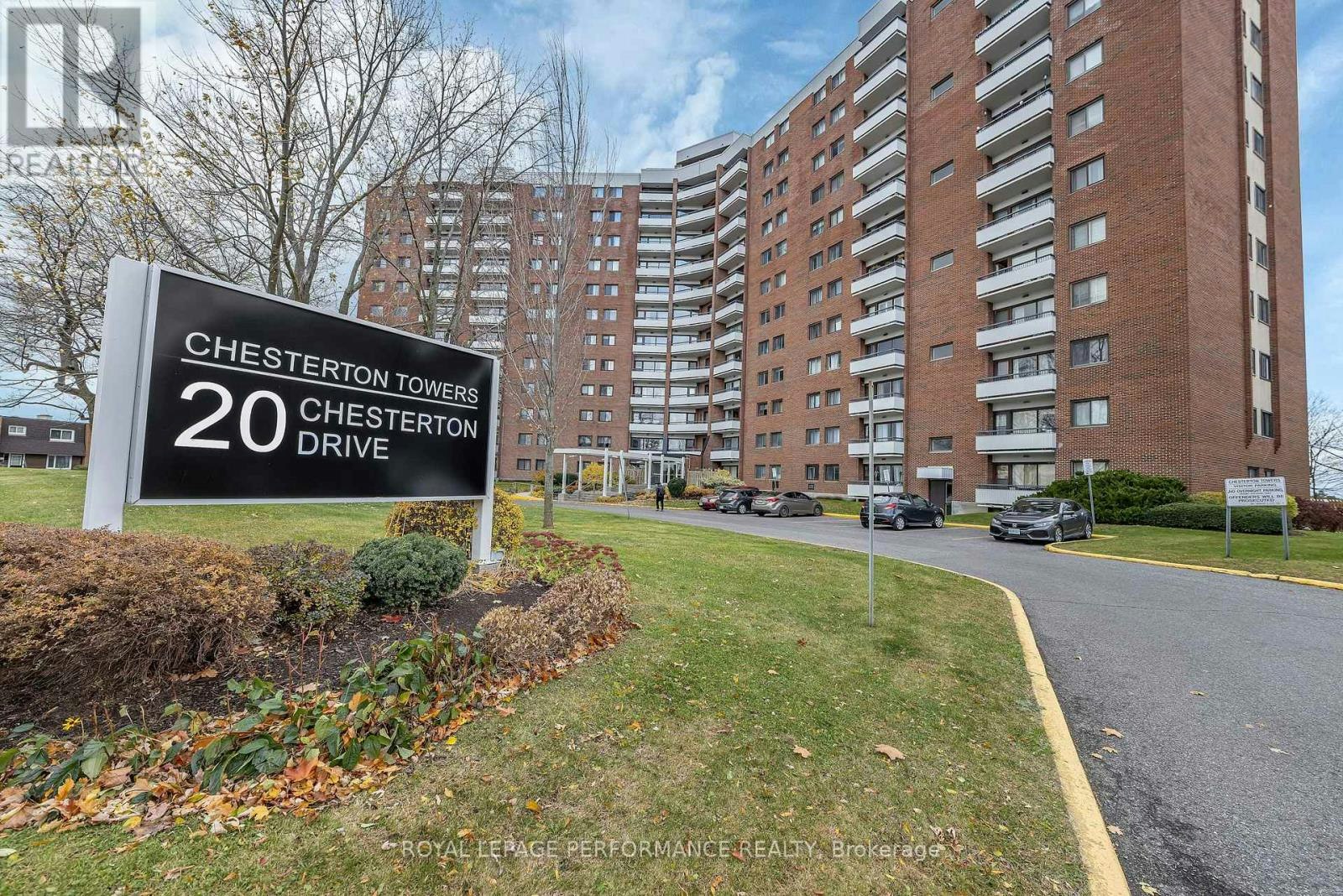 920-20 Chesterton Drive, Ottawa, ON, K2E 6Z7