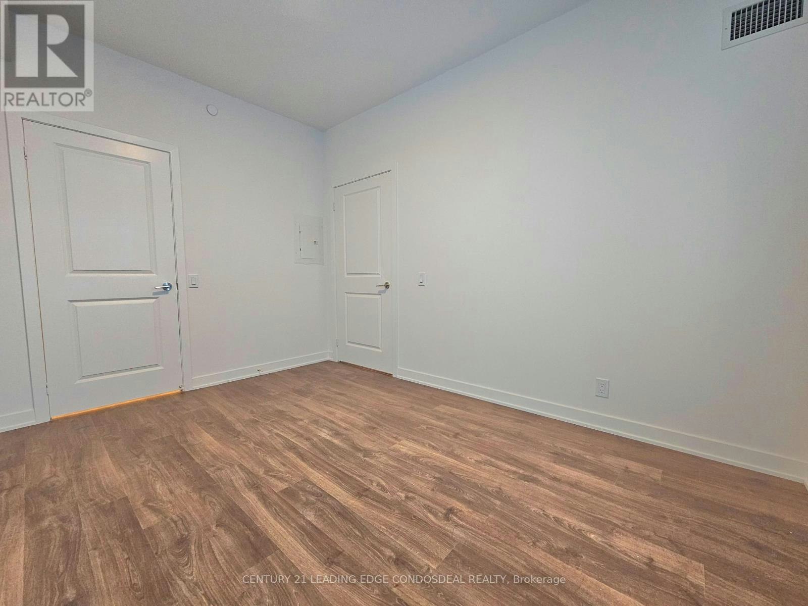 419-30 Upper Mall Way, Vaughan, ON, L4J 0L7 - 7