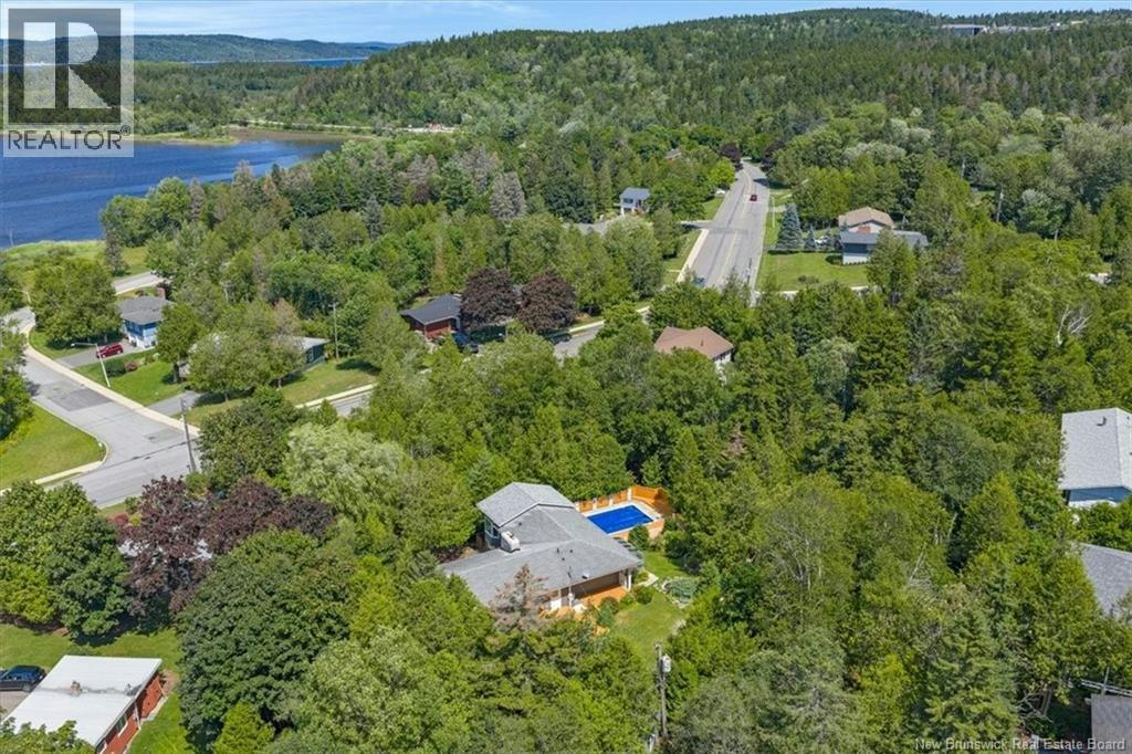 100 Kennebecasis Drive, Saint John, NB, E2K 2G1