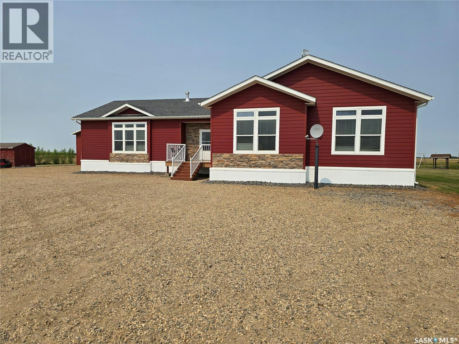 EBERTS Acreage, Weyburn Rm No. 67, SK, S4H 2J9
