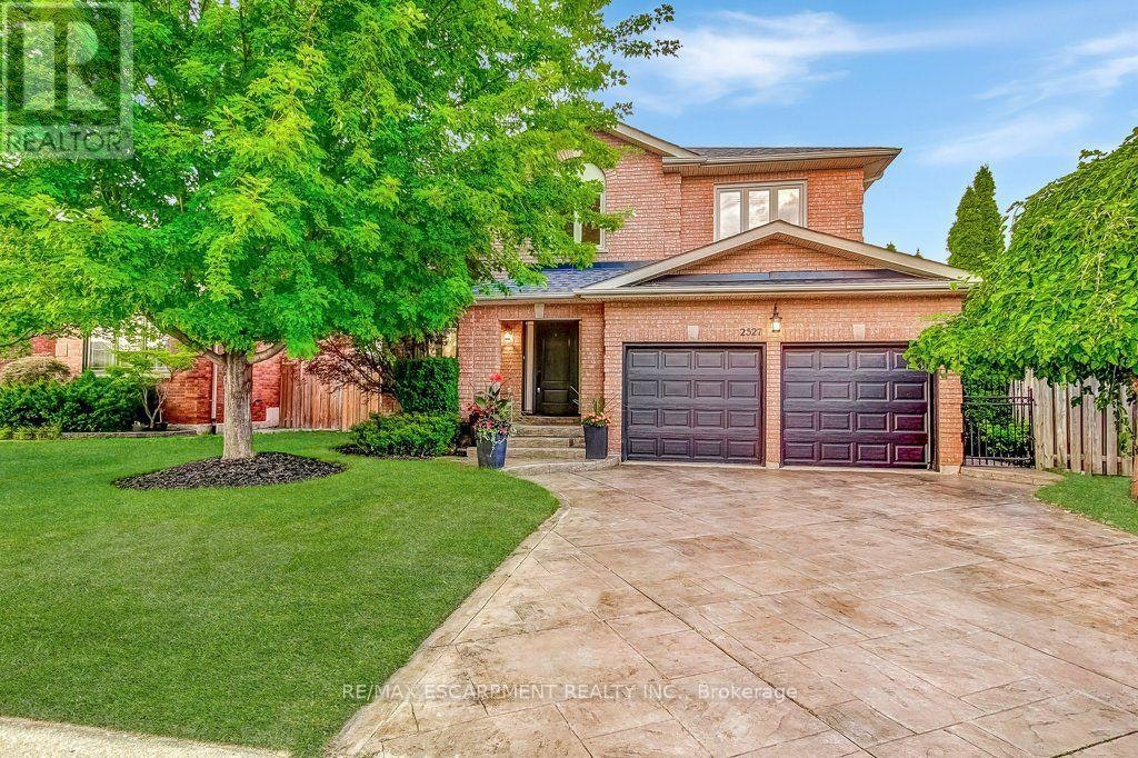 2527 Andover Road, Oakville, ON, L6H 6C3