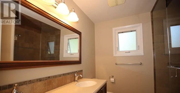 1906 Stoneybrook Court, Mississauga, ON, L5L 3W2 - 8