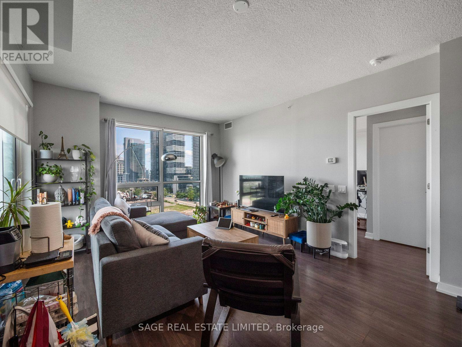 1704-2220 Lake Shore Boulevard W, Toronto, ON, M8V 0C1 - 14