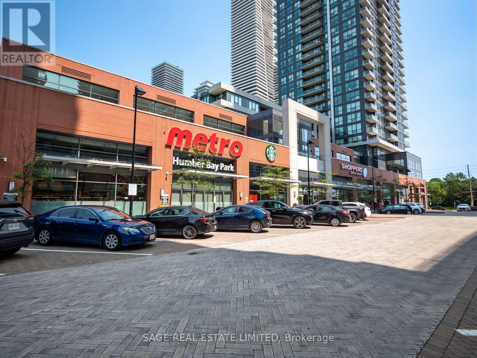 1704-2220 Lake Shore Boulevard W, Toronto, ON, M8V 0C1 - 5