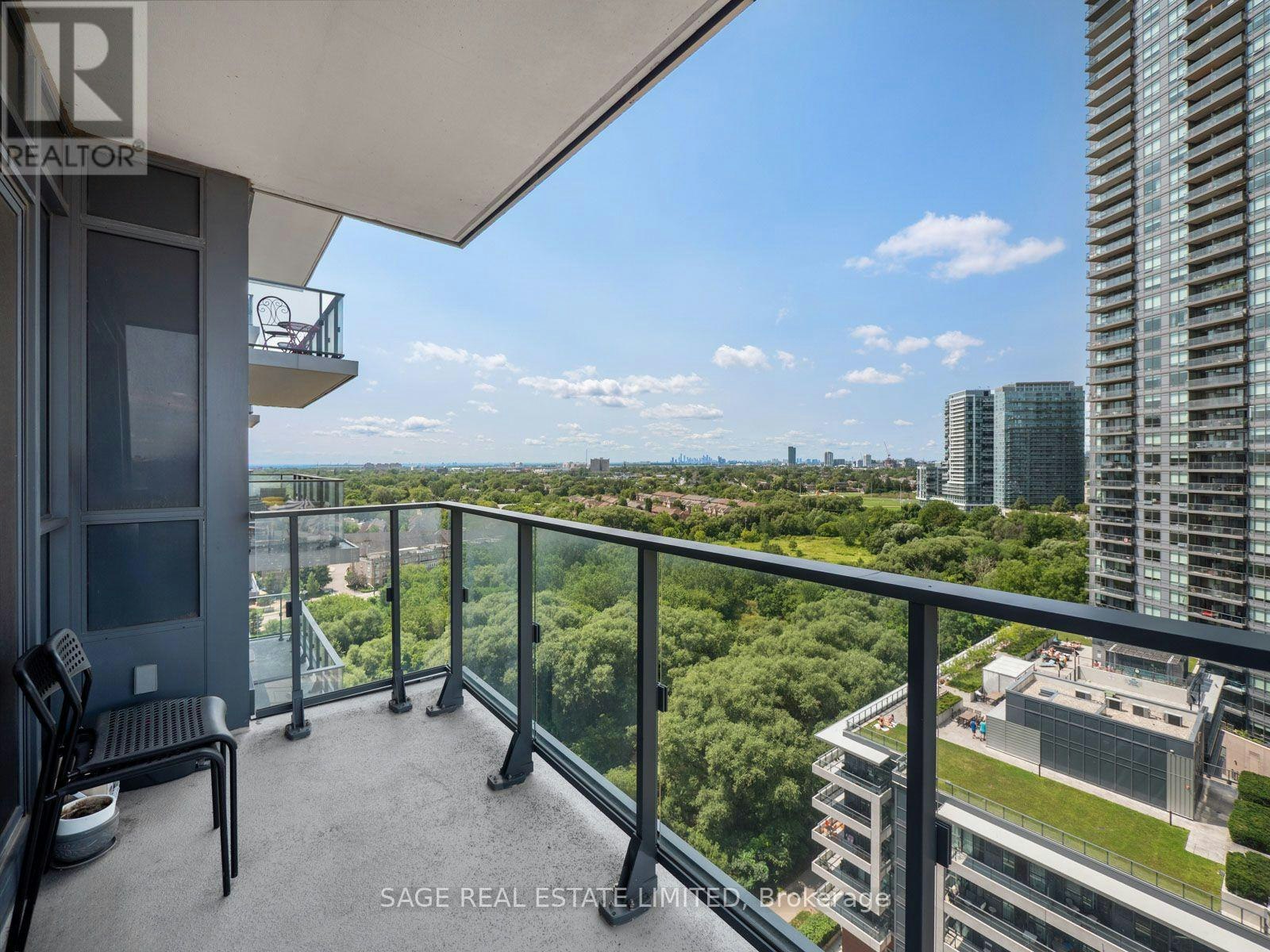 1704-2220 Lake Shore Boulevard W, Toronto, ON, M8V 0C1 - 37