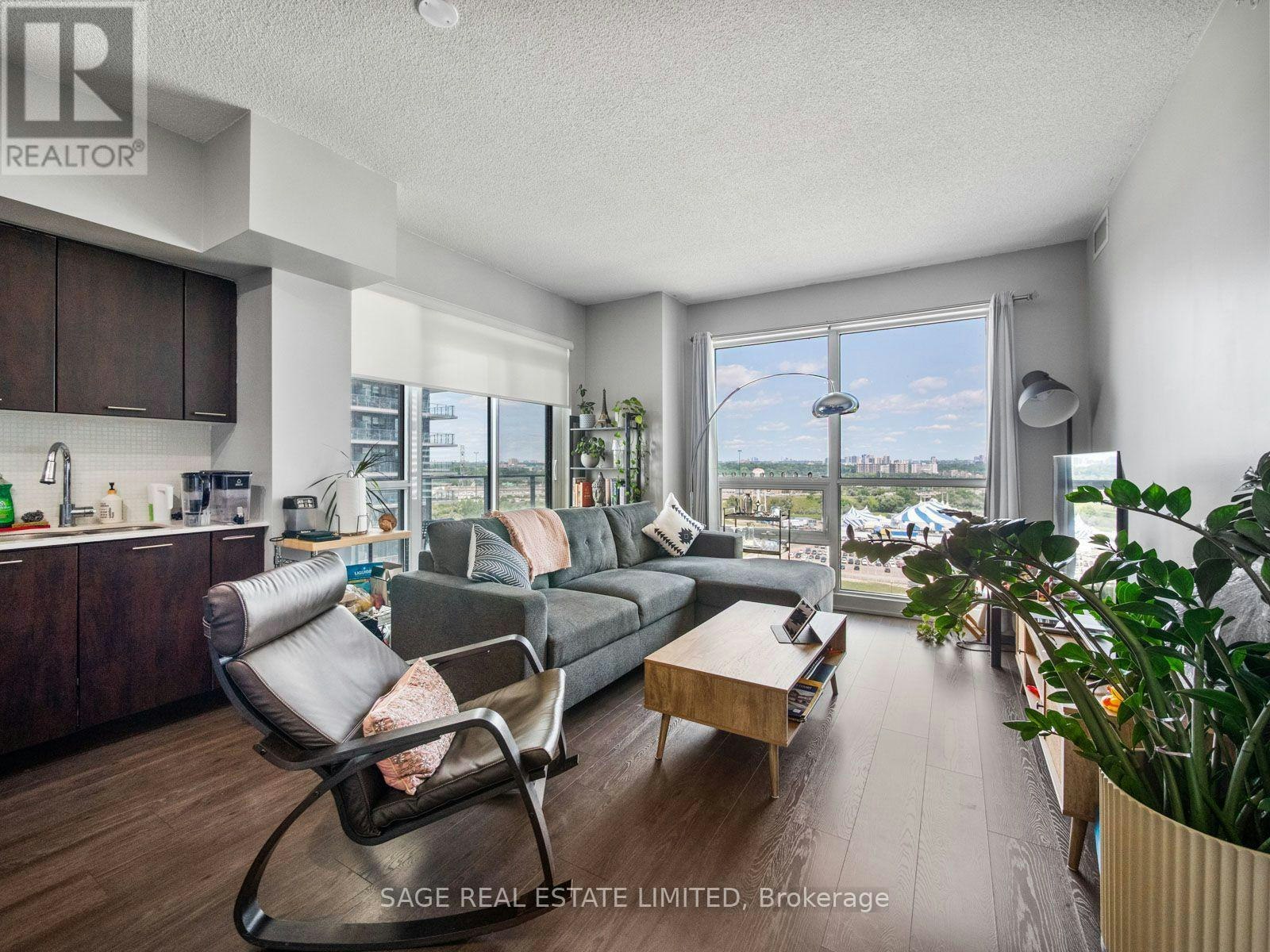 1704-2220 Lake Shore Boulevard W, Toronto, ON, M8V 0C1