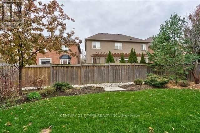 170 Tawny Crescent, Oakville, ON, L6L 6T4 - 3