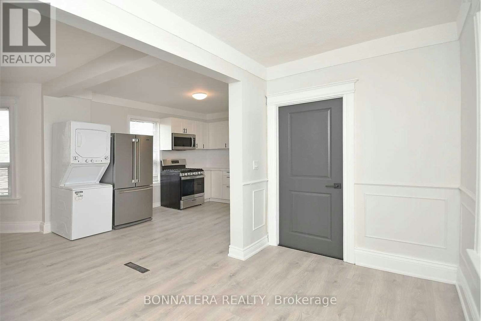 47 Emerald Street N, Hamilton, ON, L8L 5K2 - 9
