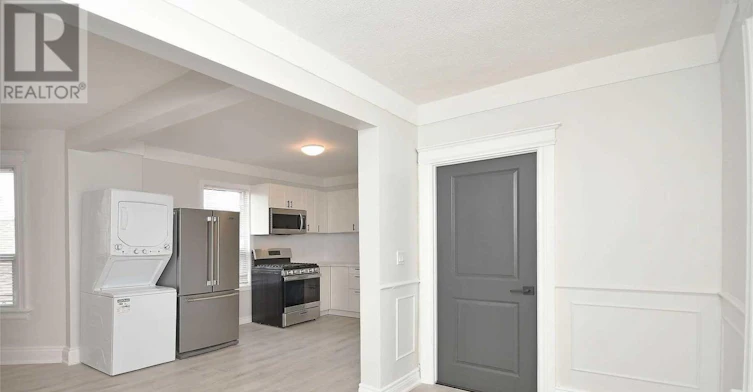 47 Emerald Street N, Hamilton, ON, L8L 5K2 - 9
