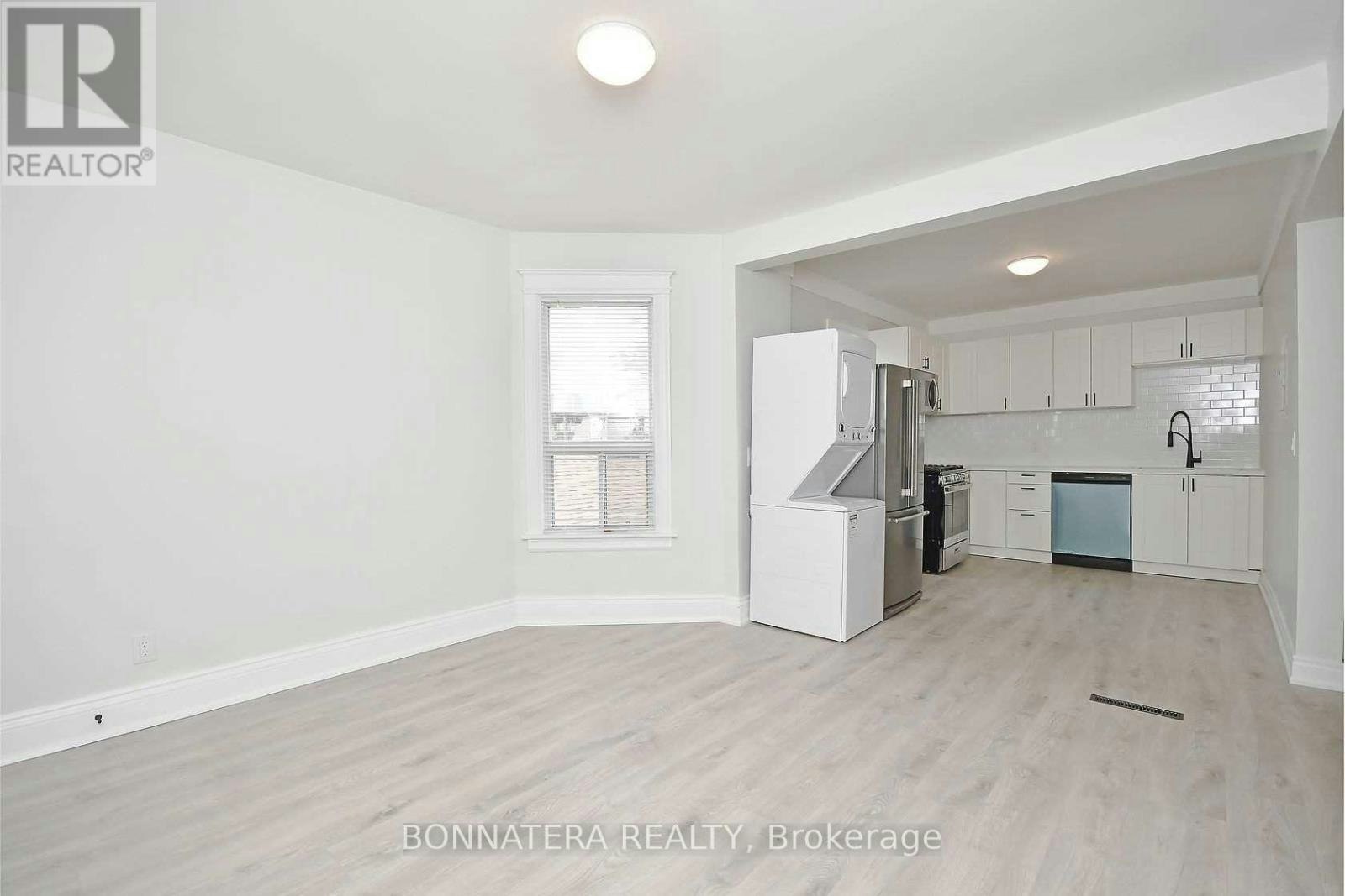47 Emerald Street N, Hamilton, ON, L8L 5K2 - 10