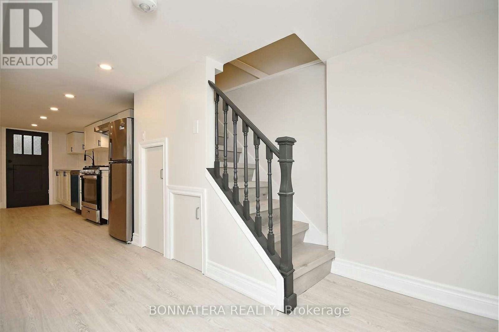 47 Emerald Street N, Hamilton, ON, L8L 5K2 - 17