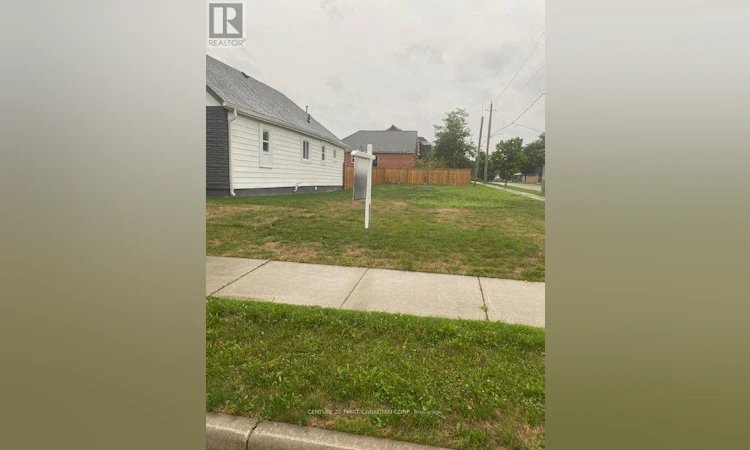 LOT-57 Briscoe Street W