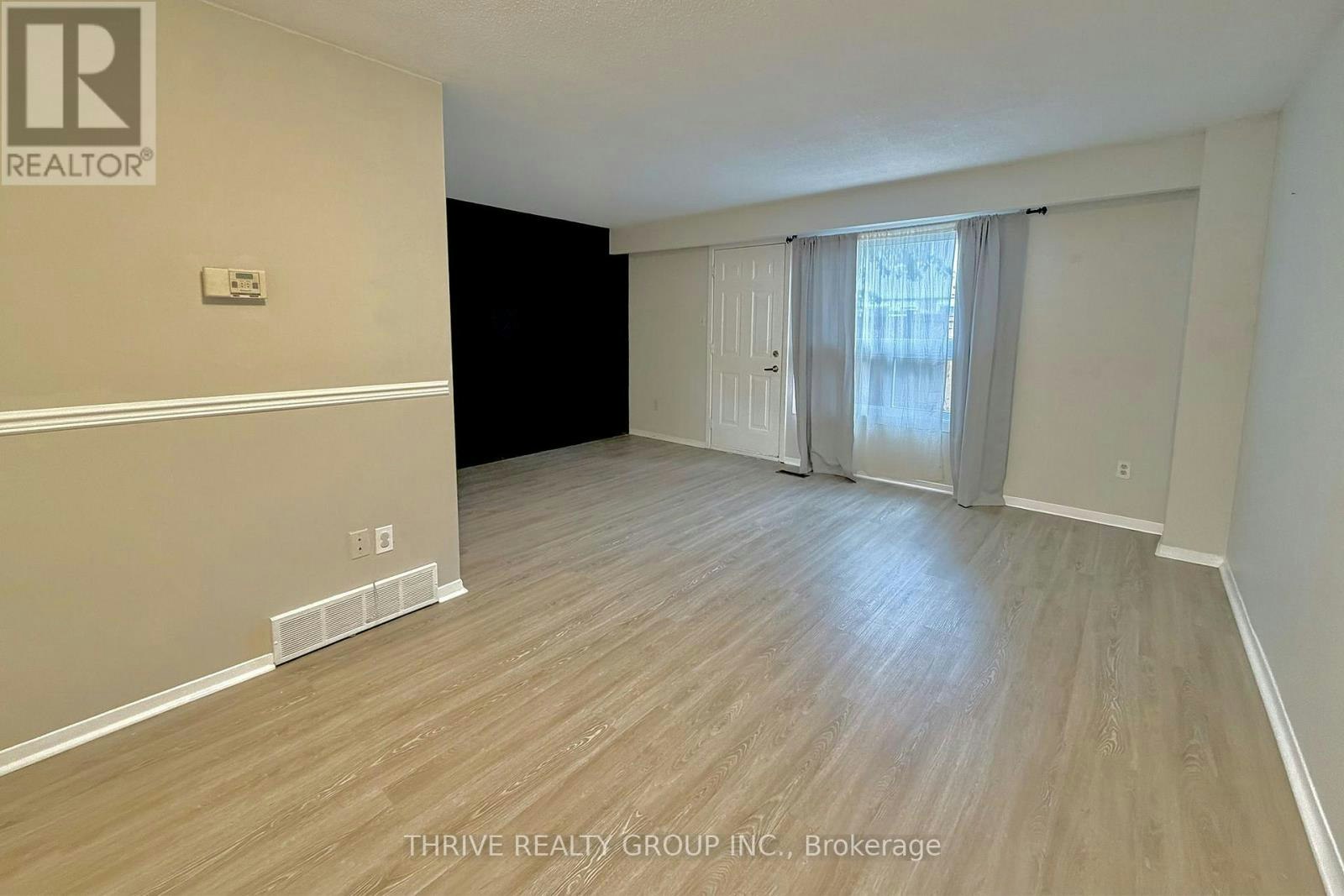 60-40 Tiffany Drive, London, ON, N5V 3N3 - 9
