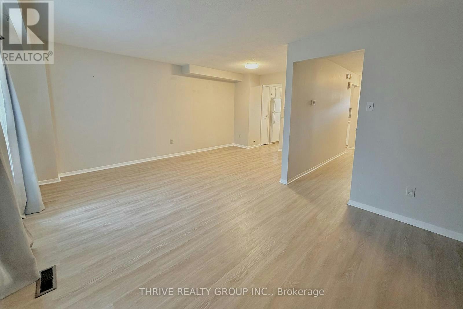 60-40 Tiffany Drive, London, ON, N5V 3N3 - 7