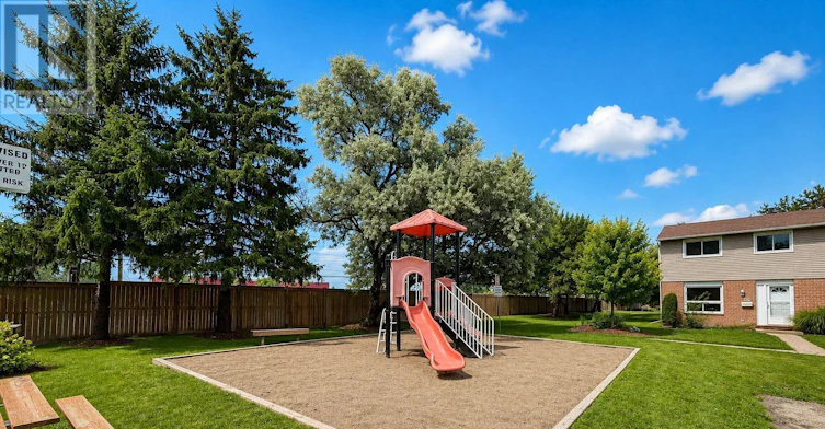 60-40 Tiffany Drive, London, ON, N5V 3N3 - 3