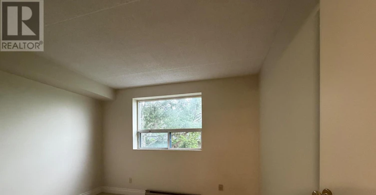 202-234 Oakdale Avenue, St. Catharines, ON, L2P 2K6 - 8