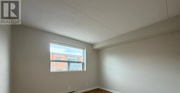 201-234 Oakdale Avenue, St. Catharines, ON, L2P 2K6 - 7
