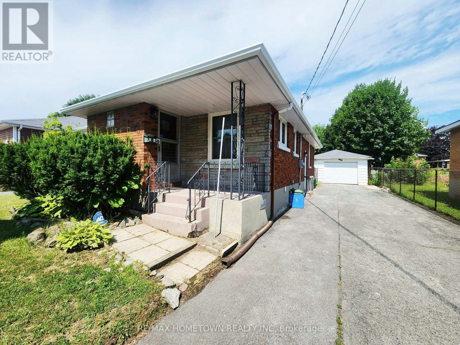 1124 Fourth Street E, Cornwall, ON, K6H 2K4 - 2