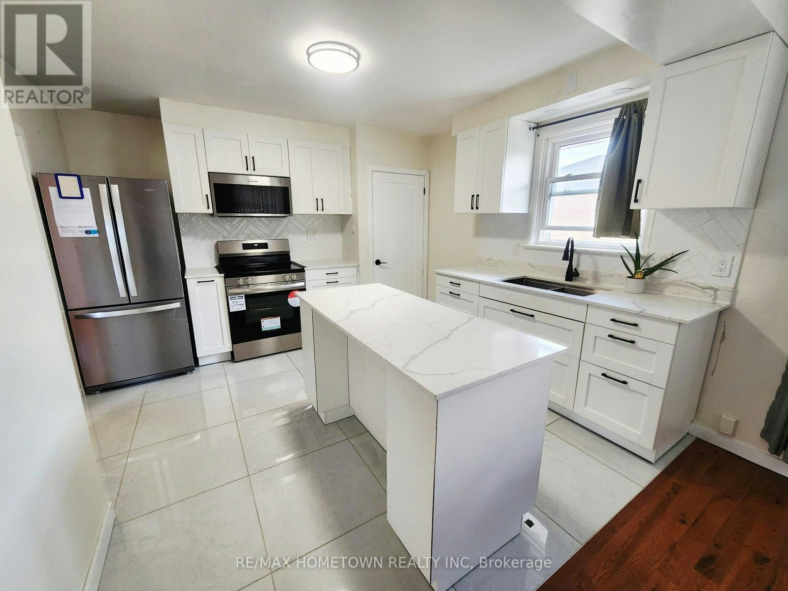 1124 Fourth Street E, Cornwall, ON, K6H 2K4 - 7