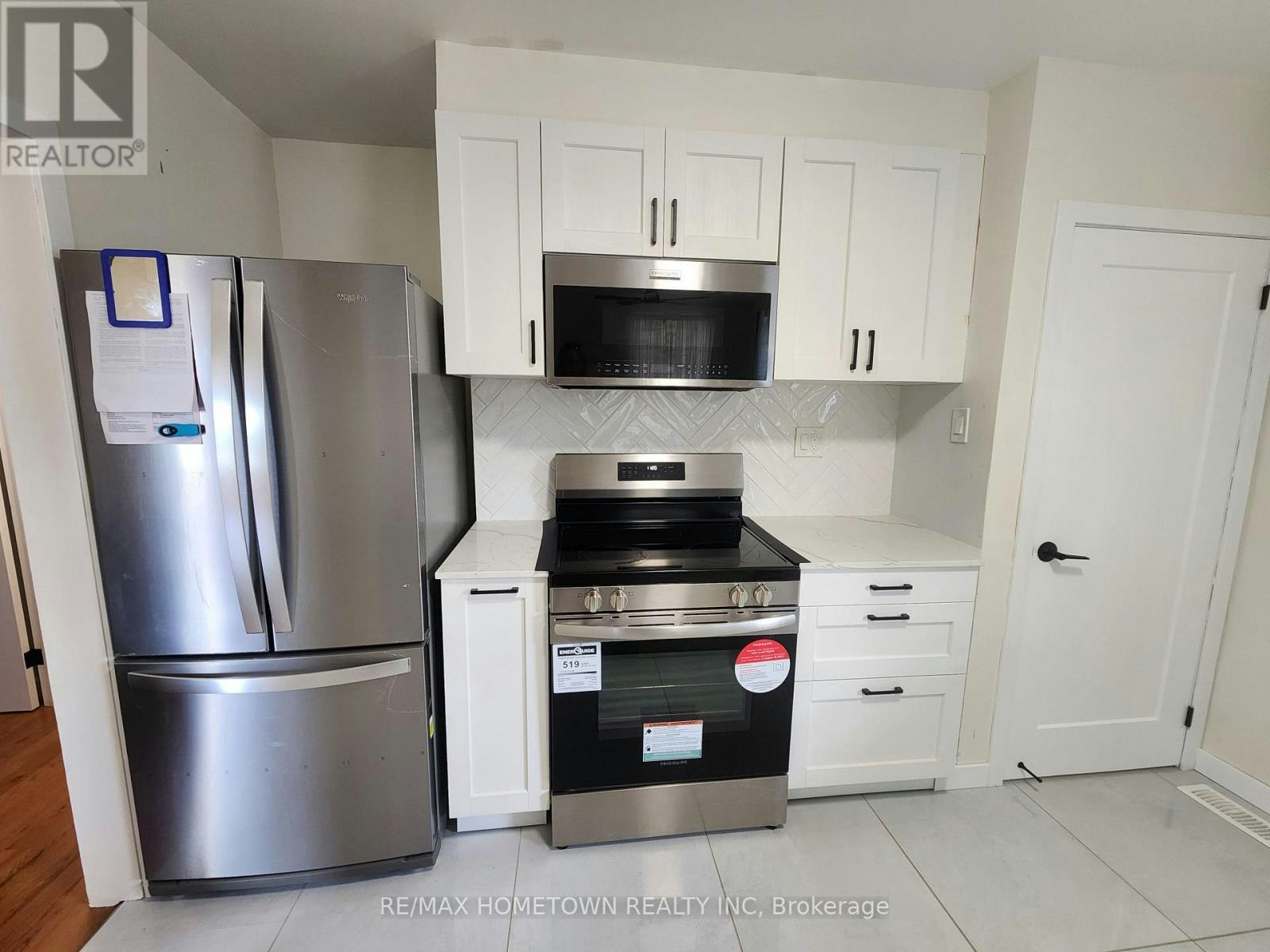 1124 Fourth Street E, Cornwall, ON, K6H 2K4 - 9