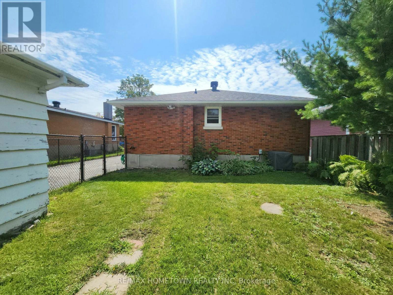 1124 Fourth Street E, Cornwall, ON, K6H 2K4 - 20