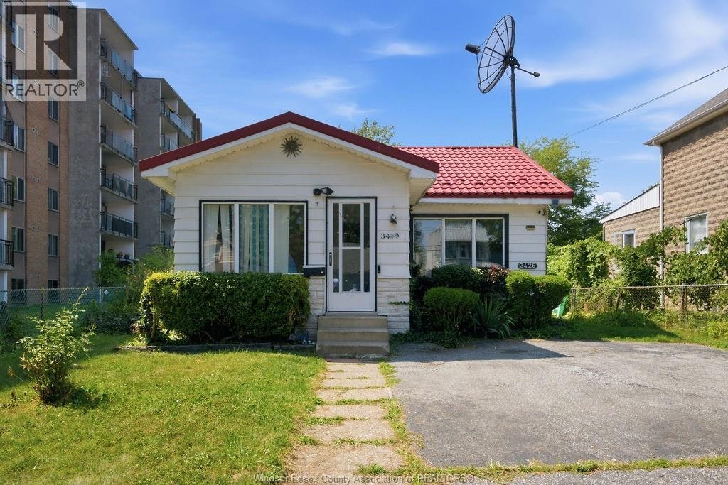3426 Peter Street, Windsor, ON, N9C 1J3