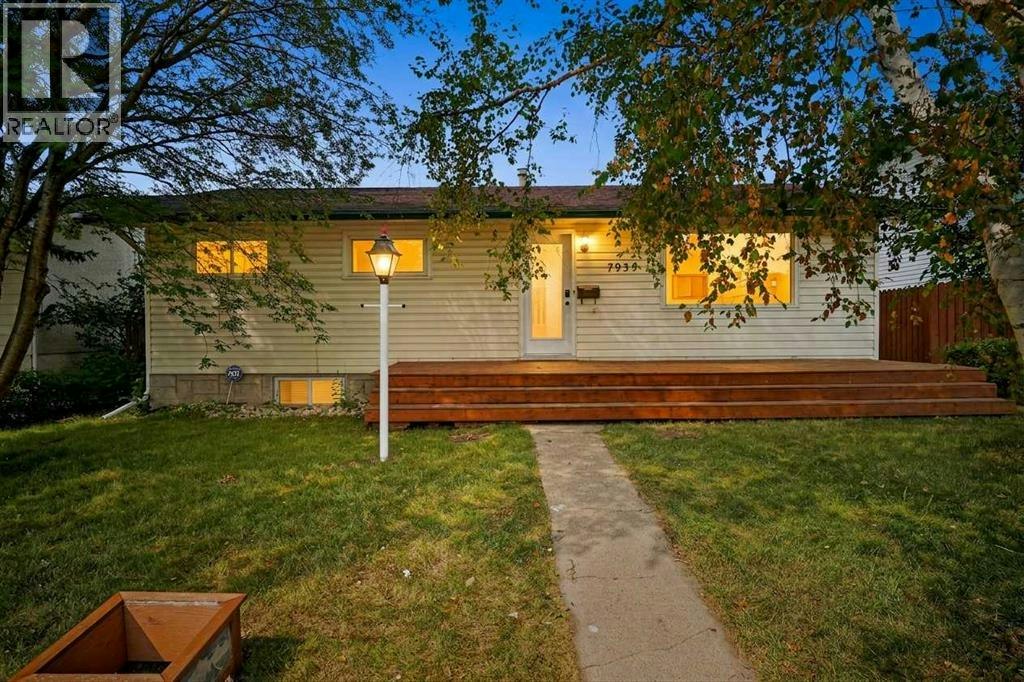 7935 Huntwick Hill NE, Calgary, AB, T2K 4G9