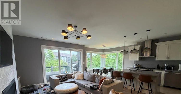 658 Johnston Park Avenue, Collingwood, ON, L9Y 5C7 - 2