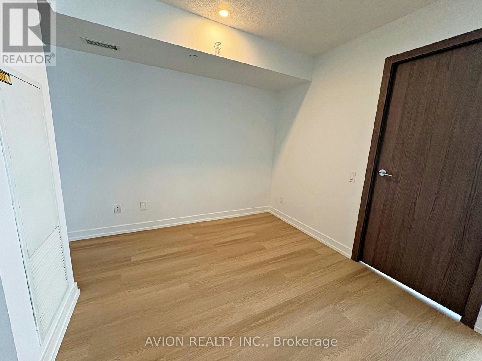 1609-19 Bathurst Street, Toronto, ON, M6A 2E1 - 10