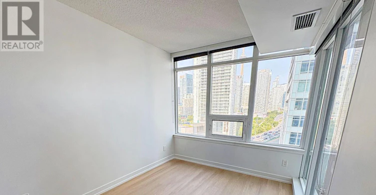 1609-19 Bathurst Street, Toronto, ON, M6A 2E1 - 8