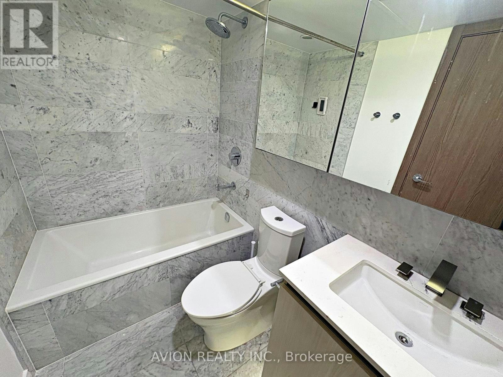 1609-19 Bathurst Street, Toronto, ON, M6A 2E1 - 11