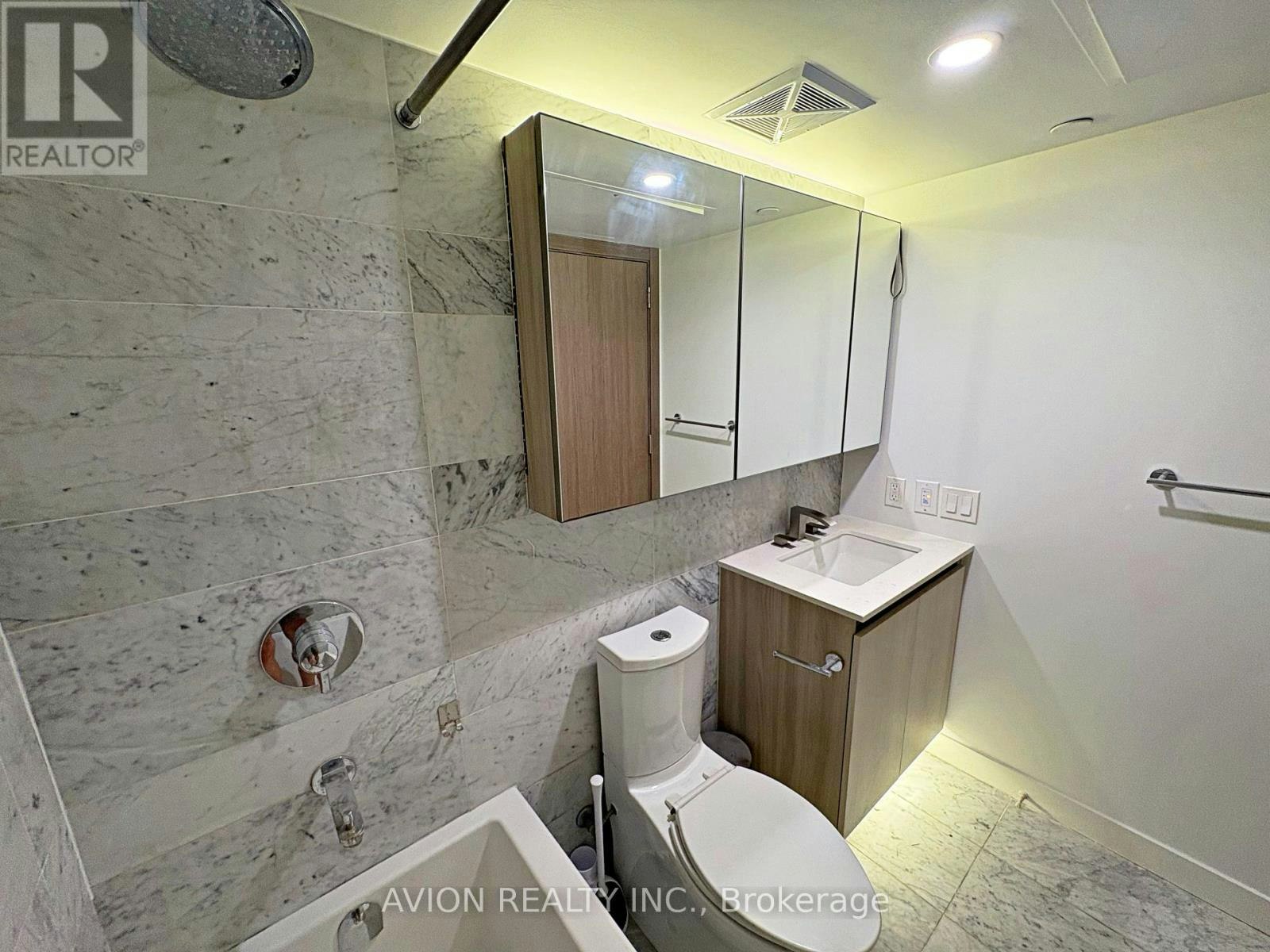 1609-19 Bathurst Street, Toronto, ON, M6A 2E1 - 12