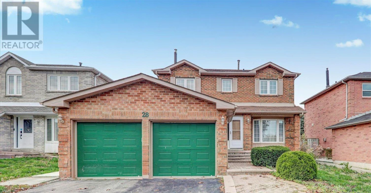 28 Willowbrook Drive, Whitby, ON, L1R 1S7
