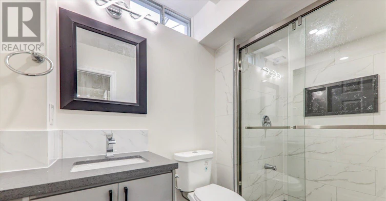 28 Willowbrook Drive, Whitby, ON, L1R 1S7 - 18