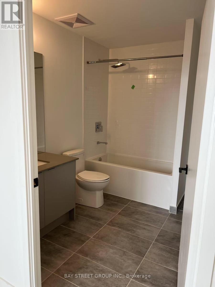 238-2485 Taunton Road, Oakville, ON, L6H 7R6 - 3