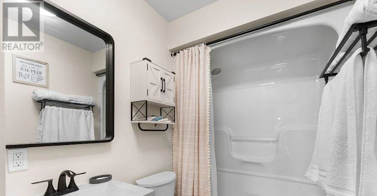 682 Shore Drive NORTH, Otonabee-South Monaghan, ON, K0L 1B0 - 7