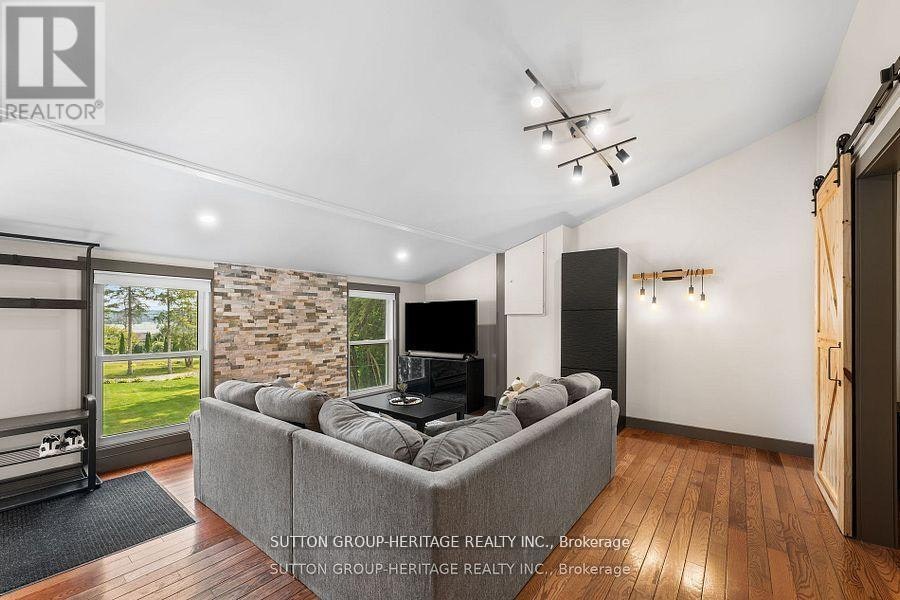 682 Shore Drive NORTH, Otonabee-South Monaghan, ON, K0L 1B0 - 6