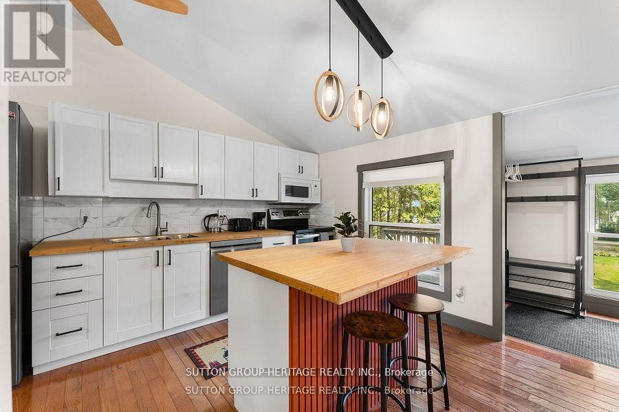 682 Shore Drive NORTH, Otonabee-South Monaghan, ON, K0L 1B0 - 9