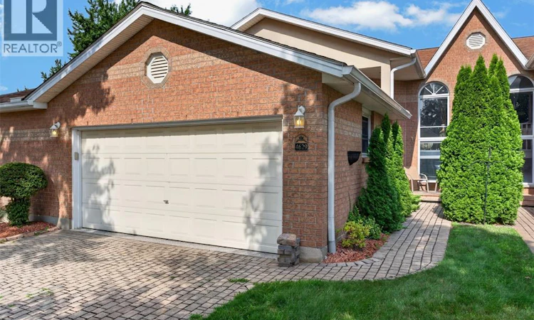 4629 Eagle Crescent