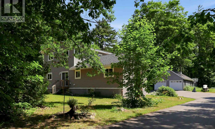 1160 Allen's Side Road