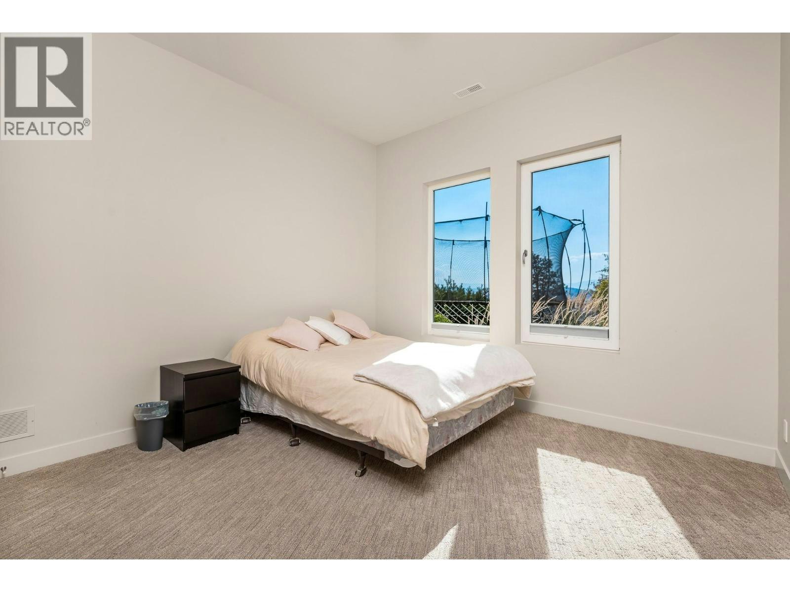 195 Ravine Drive, Coldstream, BC, V1B 4C9 - 48