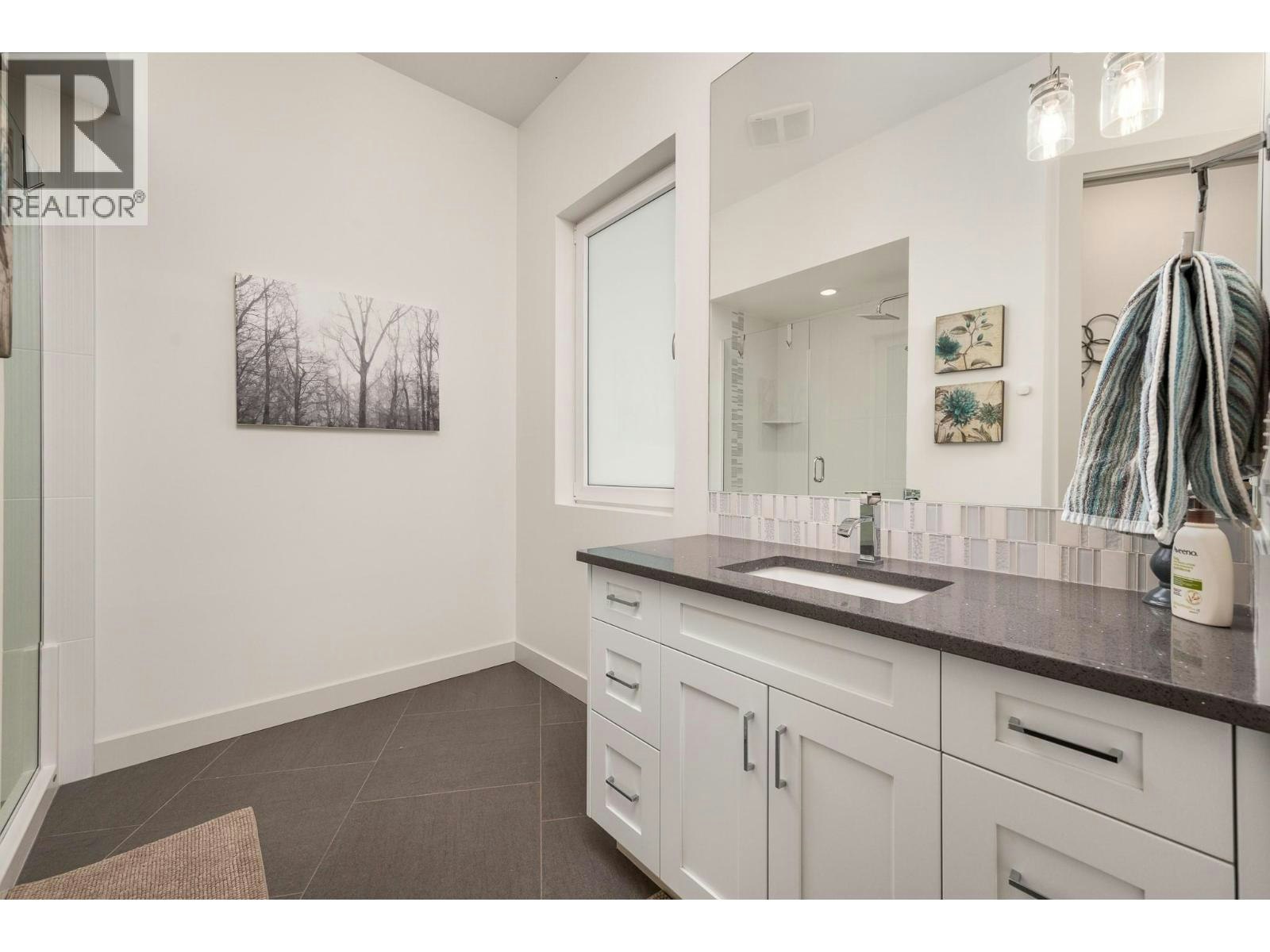 195 Ravine Drive, Coldstream, BC, V1B 4C9 - 45