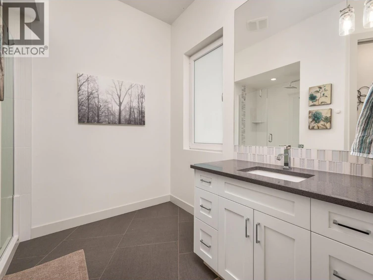 195 Ravine Drive, Coldstream, BC, V1B 4C9 - 45