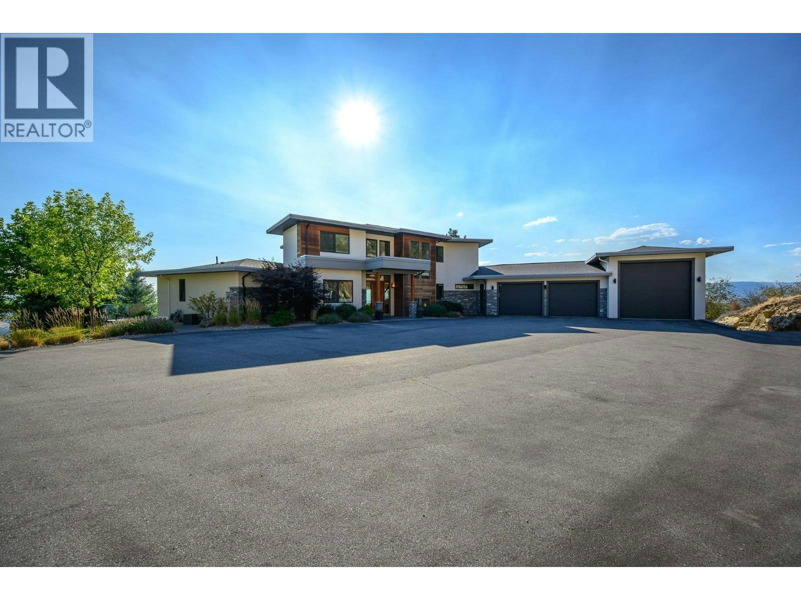 195 Ravine Drive - 4