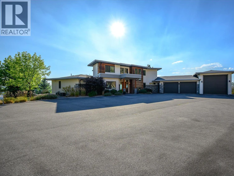195 Ravine Drive, Coldstream, BC, V1B 4C9 - 6
