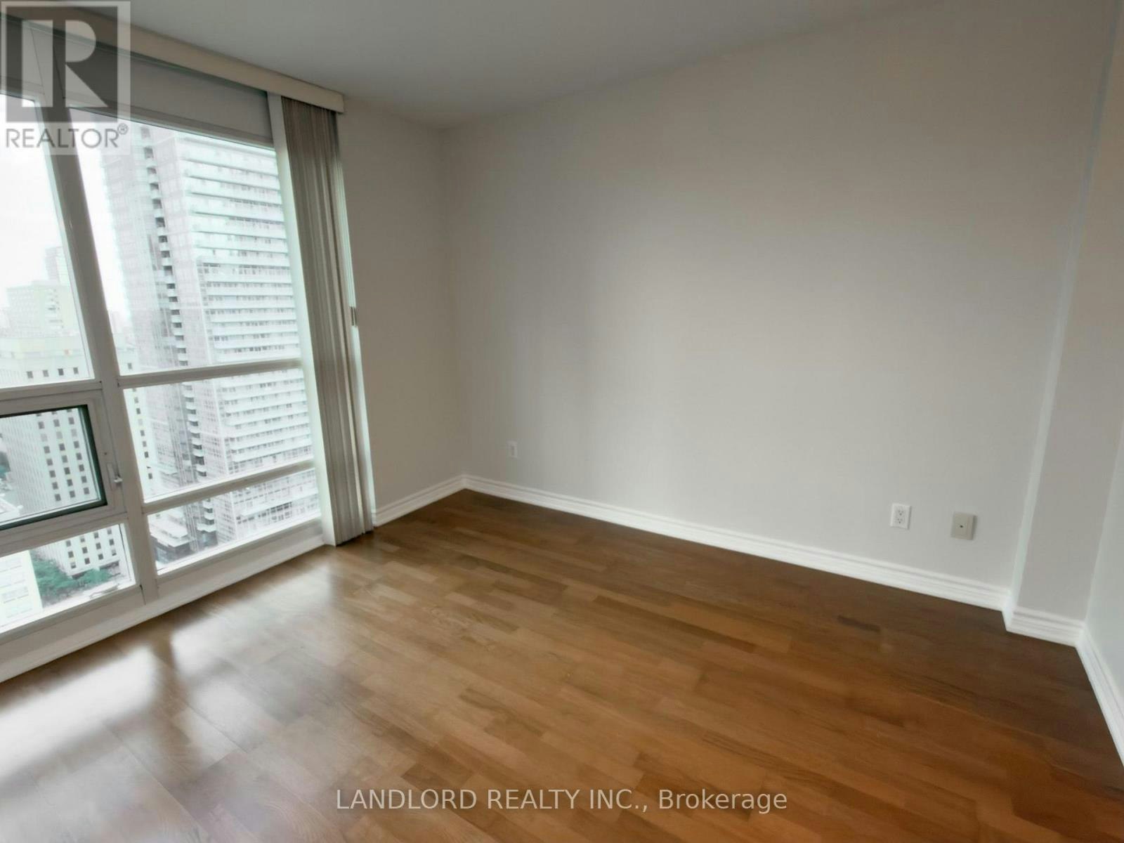 2802-761 Bay Street, Toronto, ON, M5G 2R2 - 17