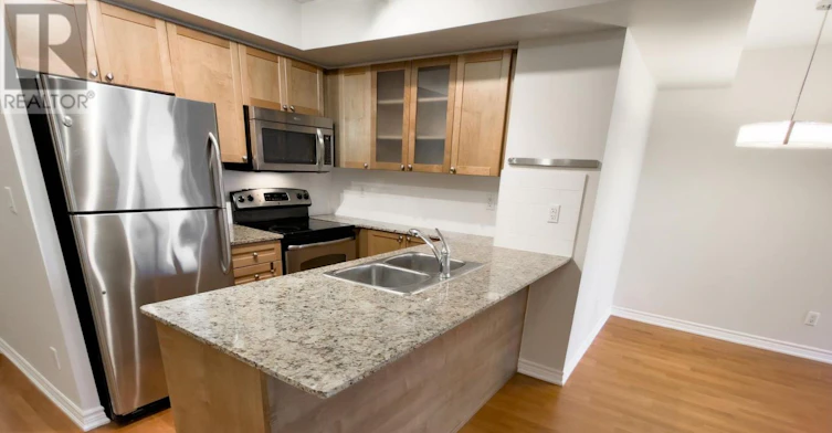 2802-761 Bay Street, Toronto, ON, M5G 2R2 - 2