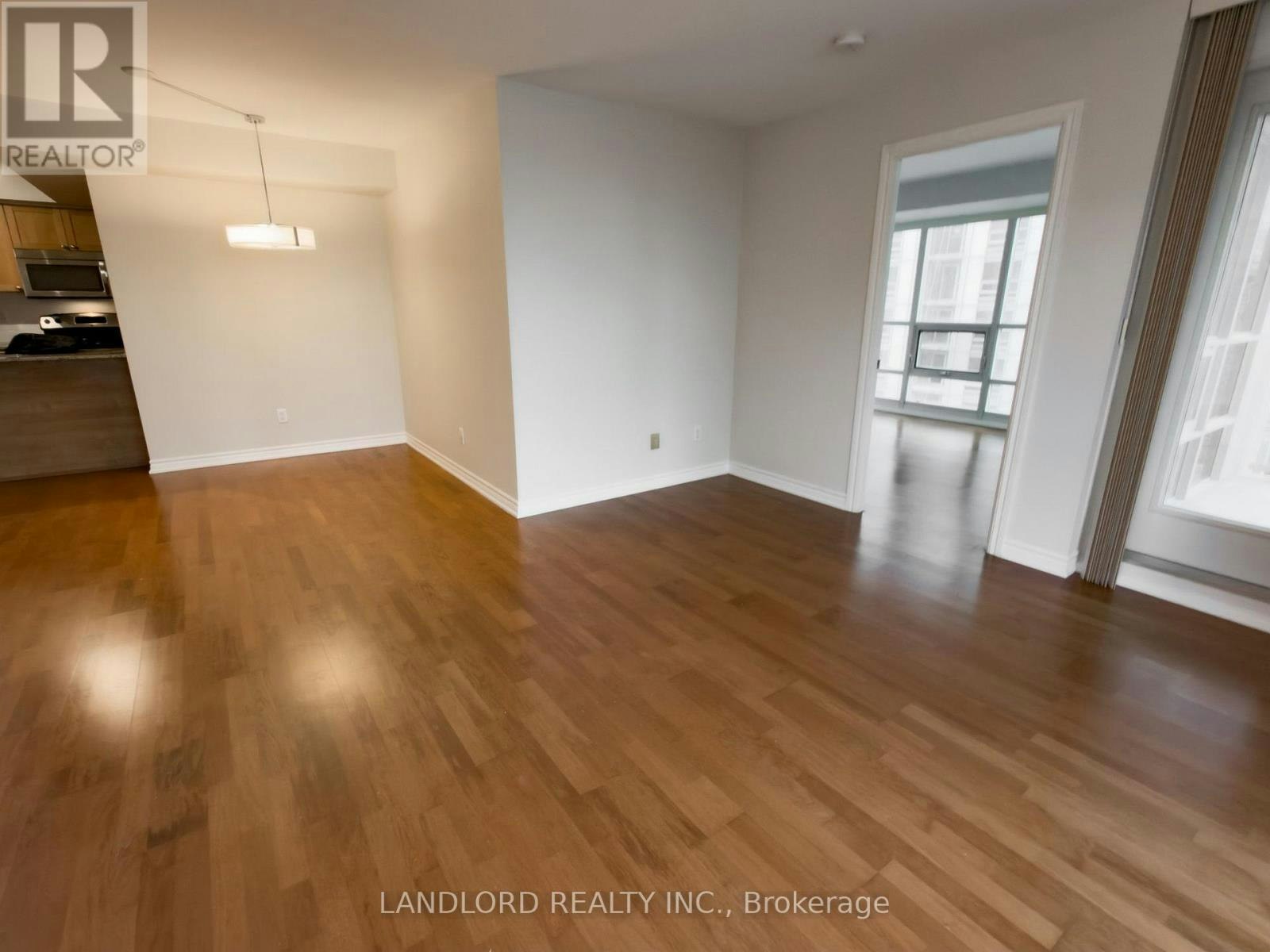 2802-761 Bay Street, Toronto, ON, M5G 2R2 - 8