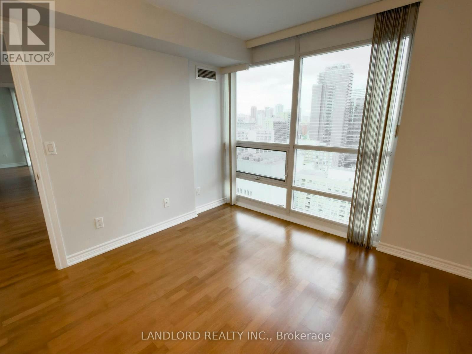 2802-761 Bay Street, Toronto, ON, M5G 2R2 - 18